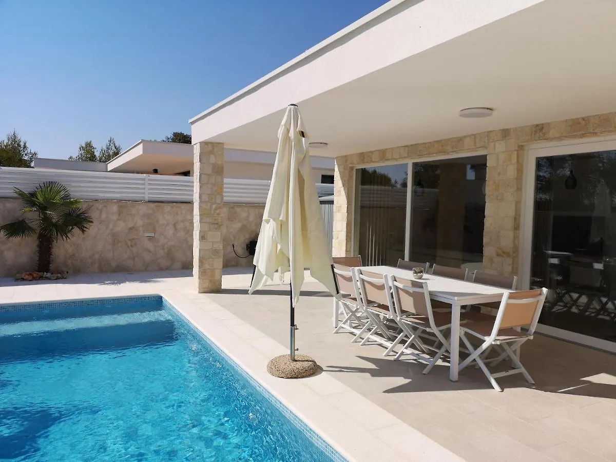 La Villa Du Soleil Sukosan Croatia